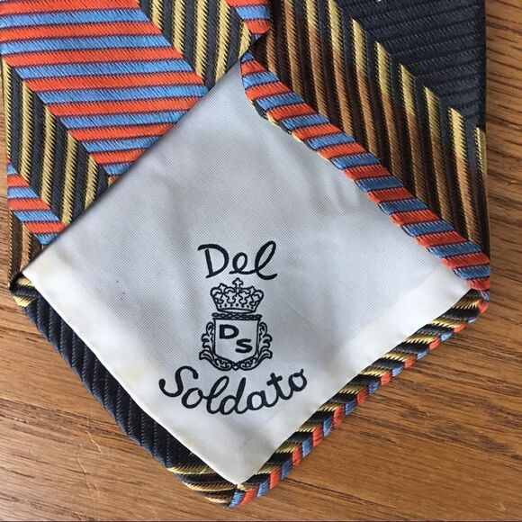 Vintage Macy’s Del Soldato Silk Stripe Tie - Picture 3 of 4